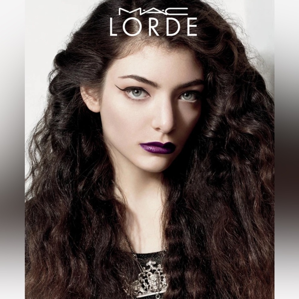 MAC 'Pure Heroine' Lorde Amplified Creme Lipstick Very Rare Sold Out! NIB